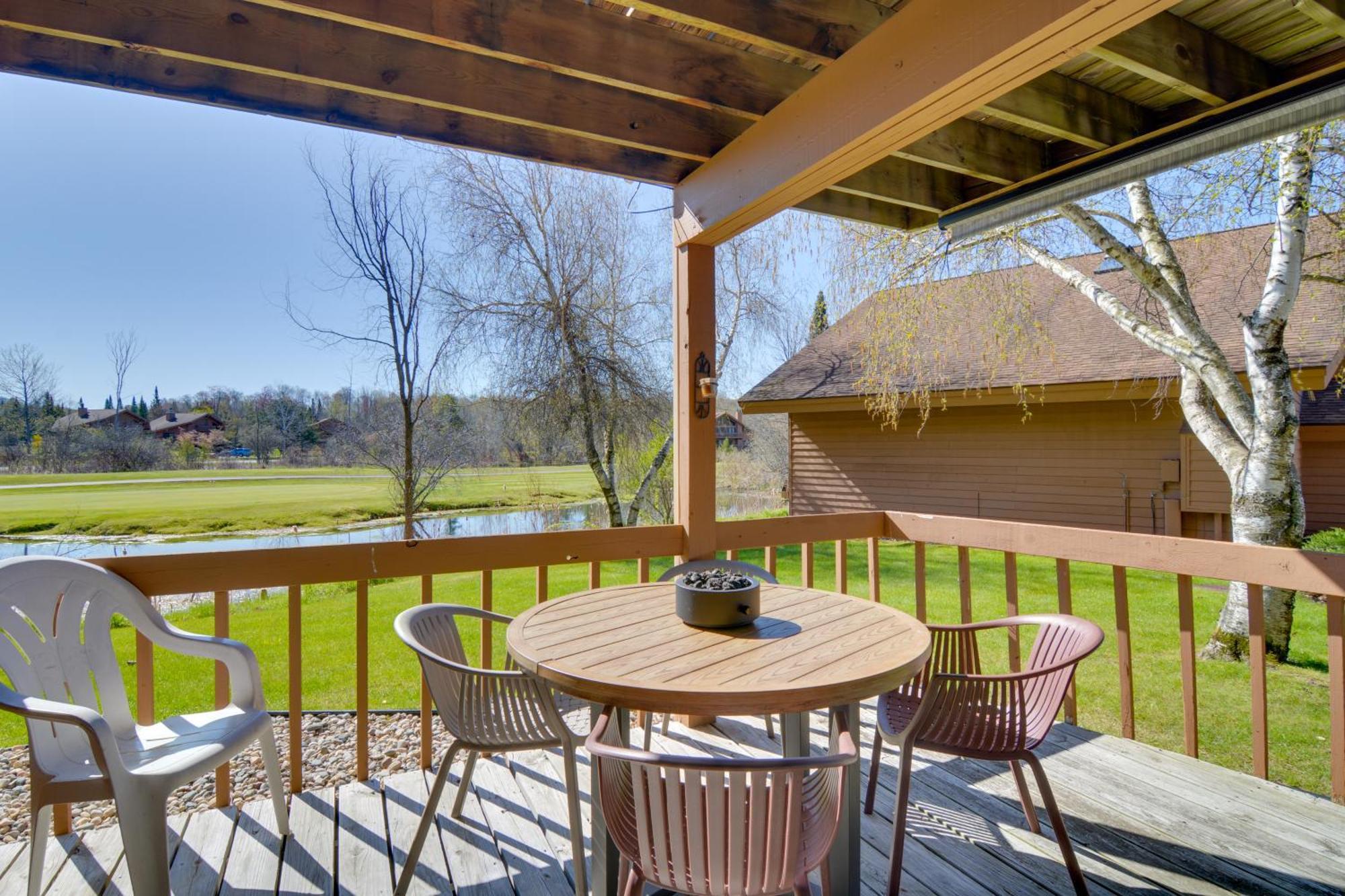 Mancelona Mountain Condo - Walk To Golf And Ski! Exterior foto